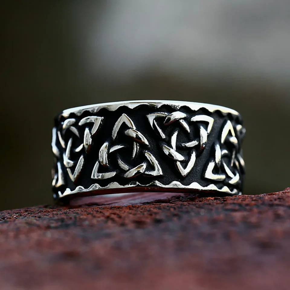 WorldNorse Viking Triquetra Knot Ring