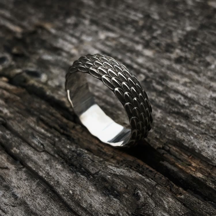 WorldNorse 925 Sterling Silver Dragon Scale Ring - US 14 - image 0