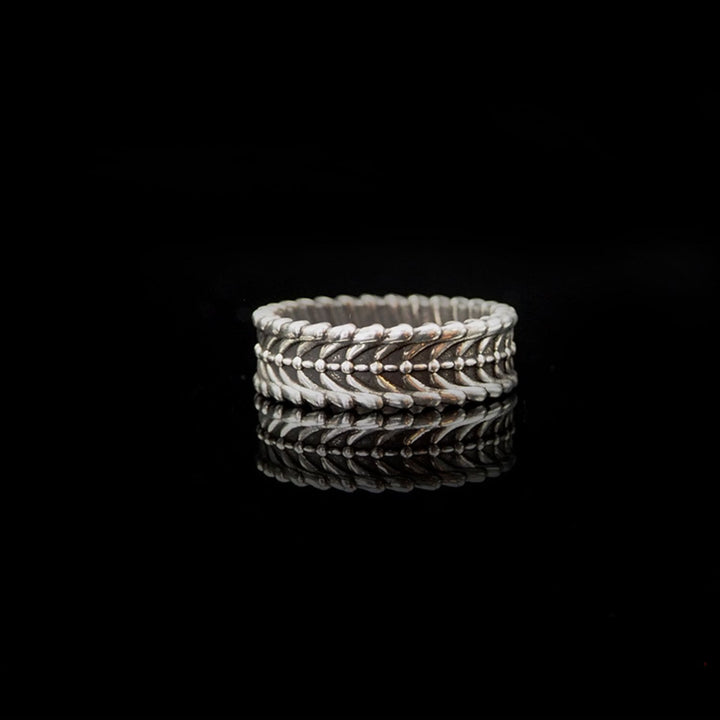 WorldNorse 925 Sterling Silver Animal Spine Ring