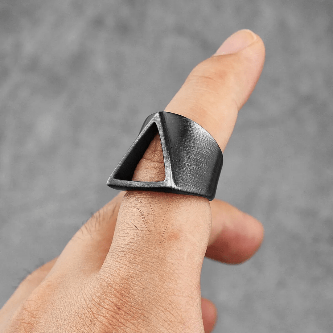 WorldNorse Vintage Valknut Triangle Cutout Biker Ring