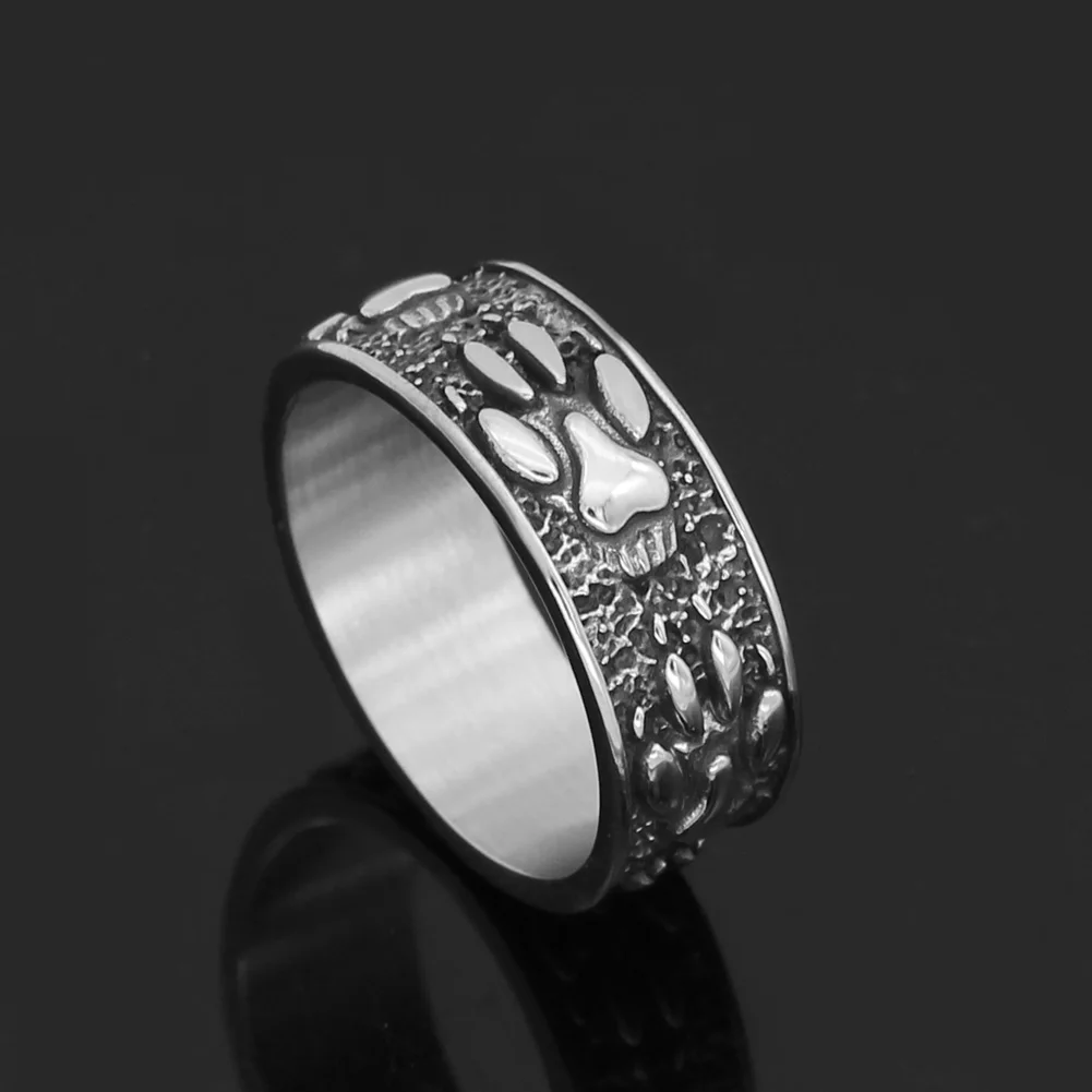 WorldNorse Retro Domineering Wolf Paw Ring