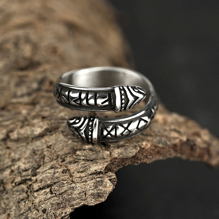 WorldNorse Double Dragon Head With Rune Ring