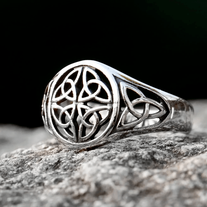 WorldNorse Odin Trinity Triquetra Ring - image 5
