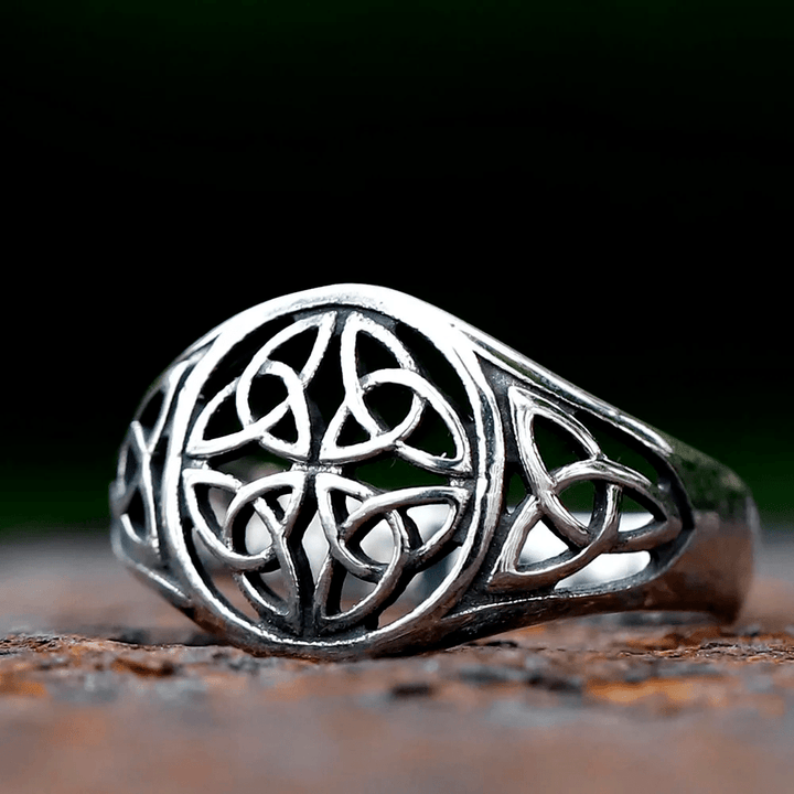WorldNorse Odin Trinity Triquetra Ring - image 1