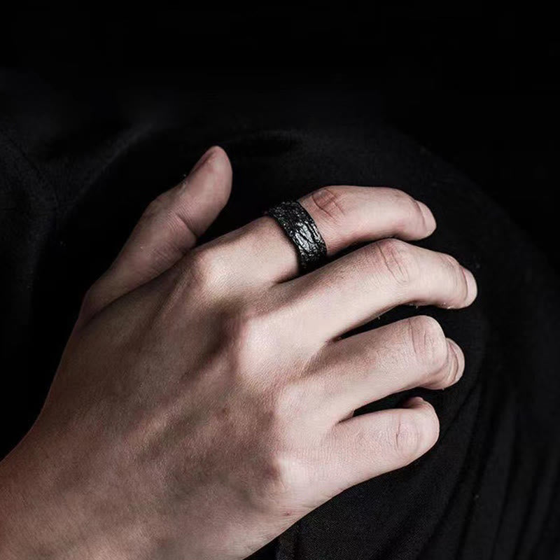 WorldNorse Hammered Fracture Ring - image 2