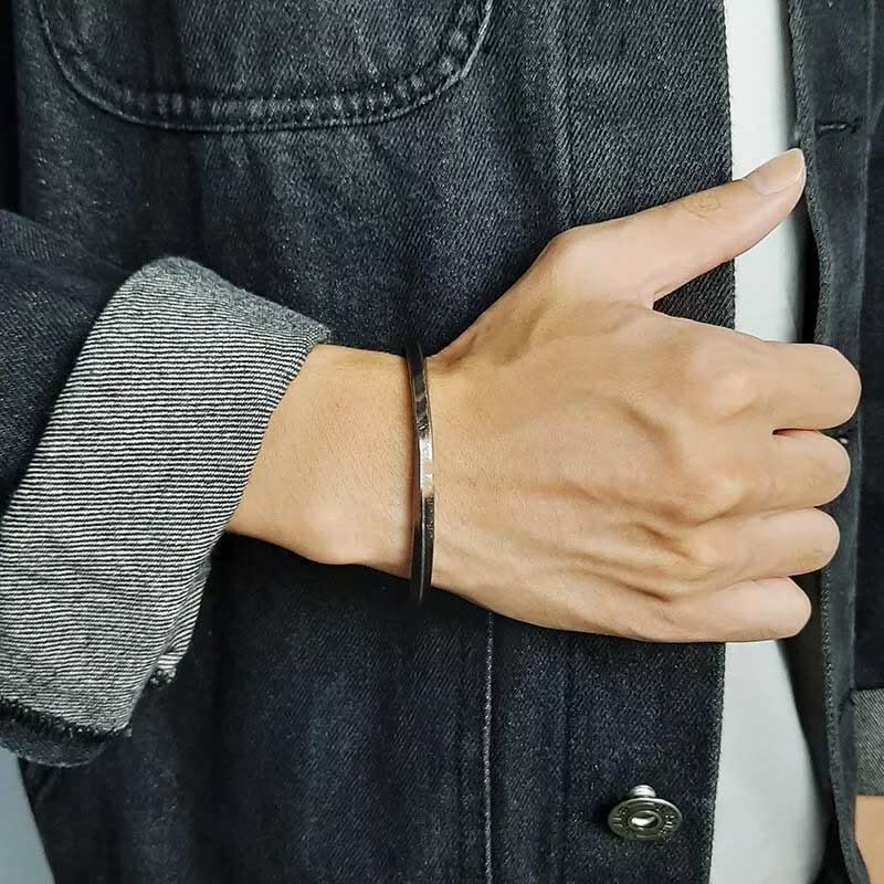 WorldNorse Spiral Twist Open Bracelet - image 3