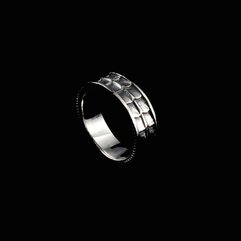 WorldNorse Retro Scale Texture Ring