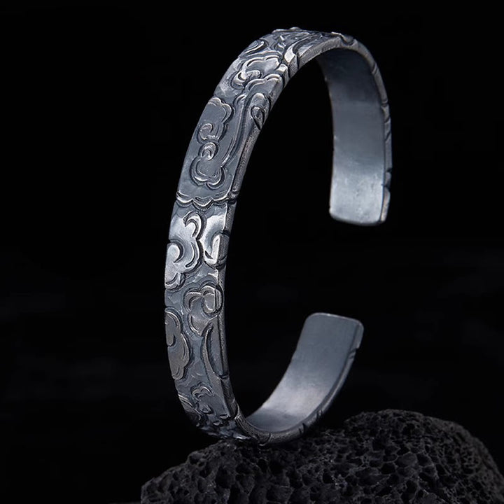 WorldNorse Engraved Cloud Pattern Bracelet