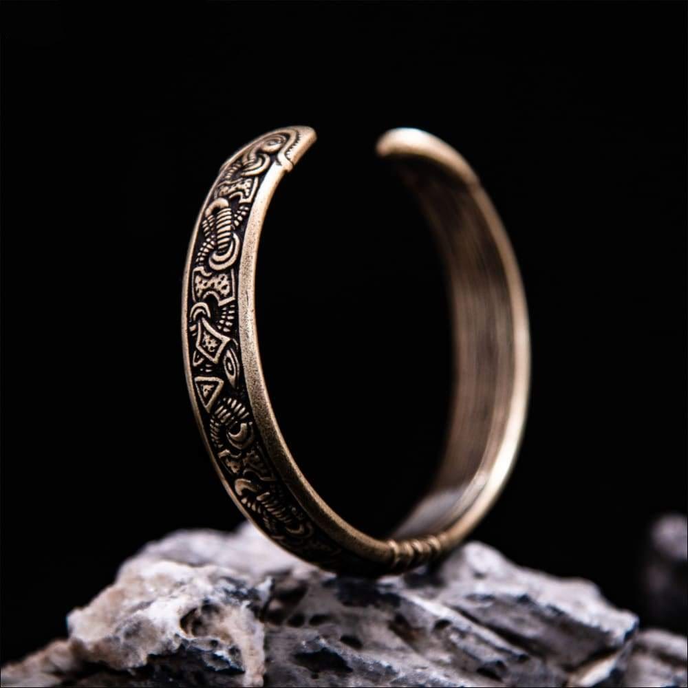 WorldNorse Vintage Nordic Jelling Art Bangle Bracelet