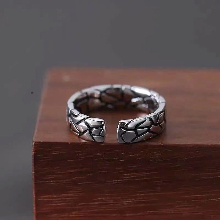 WorldNorse Geometric Crack Link Design Ring