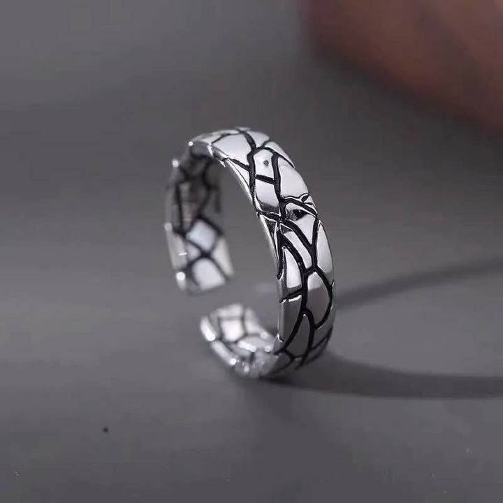 FREE Today: Geometric Crack Link Design Ring