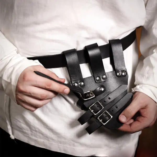 WorldNorse Three-Buckled Angled Sword Belt Sheath