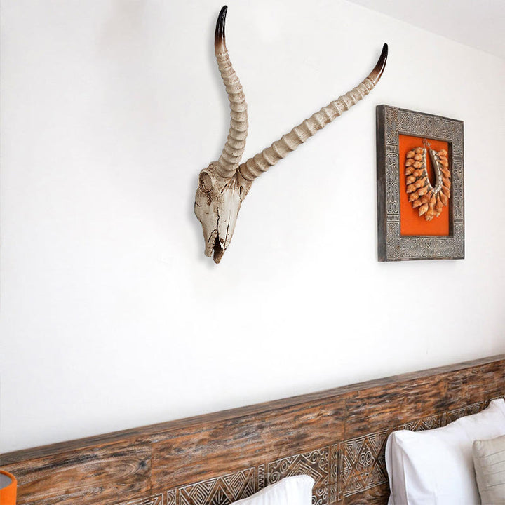 WorldNorse Resin Long Horn Animal Wall Sculpture