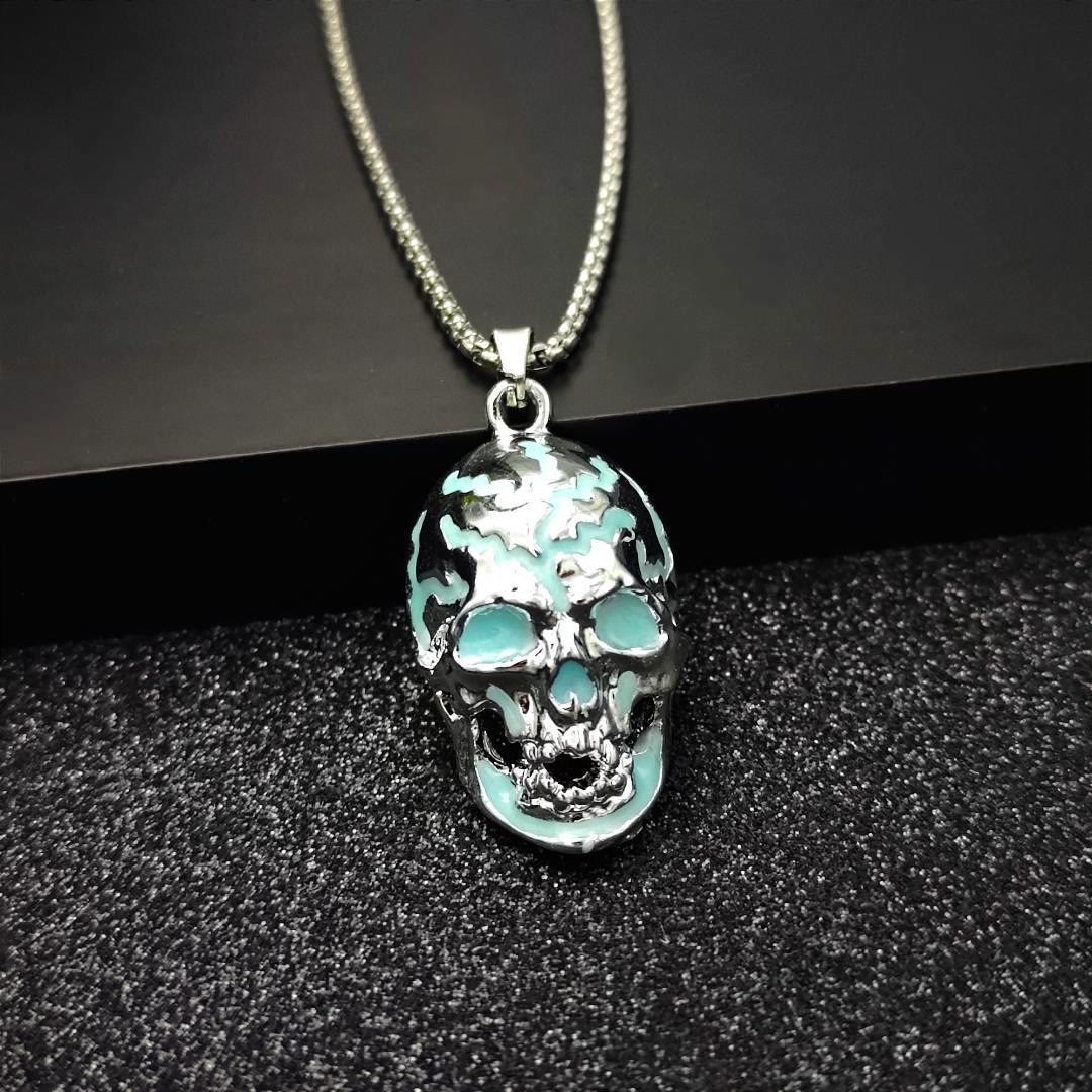 WorldNorse Luminous Evil Glowing Skull Necklace