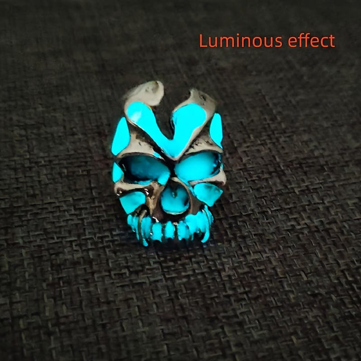 WorldNorse Glow Ghost Head Demon Skull Ring