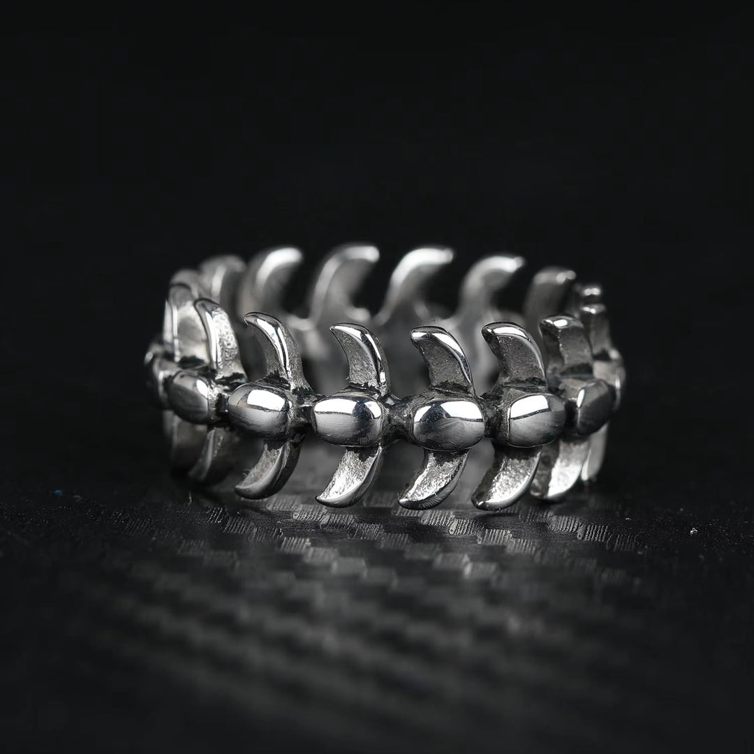 WorldNorse Gothic Retro Spine Fish Bone Ring