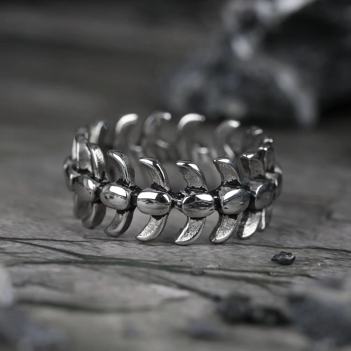 WorldNorse Gothic Retro Spine Fish Bone Ring