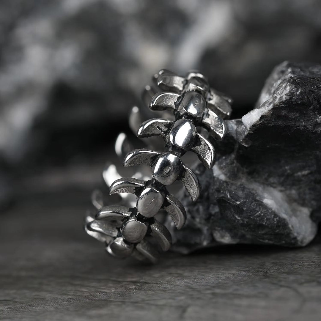 WorldNorse Gothic Retro Spine Fish Bone Ring