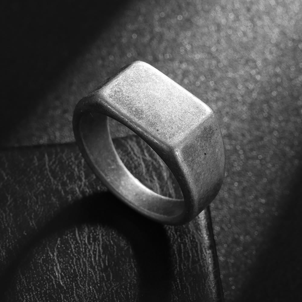 WorldNorse Polished Simple Rectangular Ring