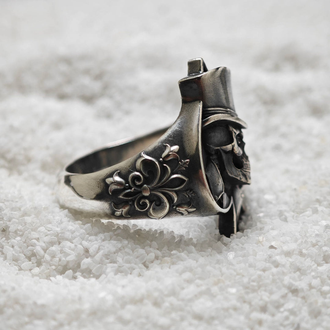 WorldNorse Gothic Skull Ace of Spades Men's Ring