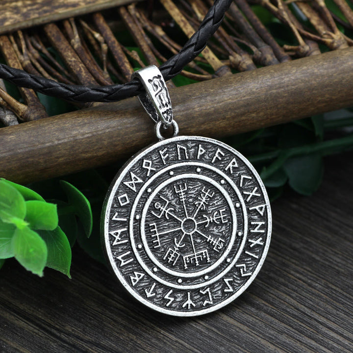 WorldNorse Vegvisir Rune Round Necklace