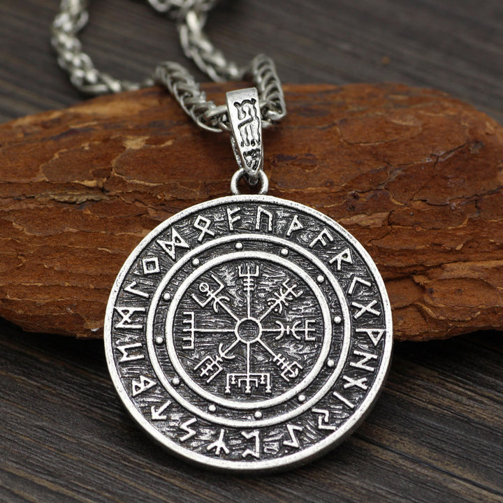 WorldNorse Vegvisir Rune Round Necklace