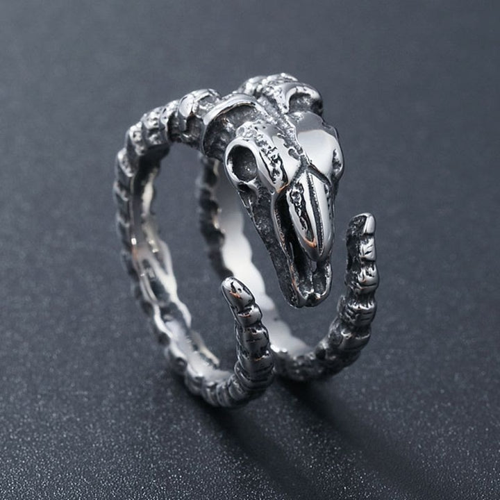 WorldNorse Goat Horn Skull Ring