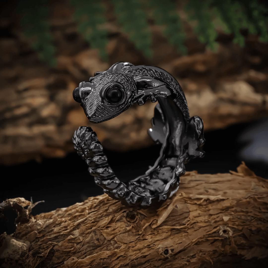 WorldNorse Lizard Shape Gun Black Ring