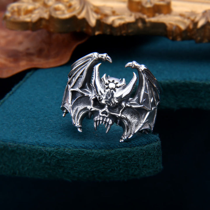 WorldNorse Vampire Skull Bat Ring