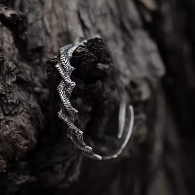 WorldNorse Warrior Thorn Twisted Bracelet