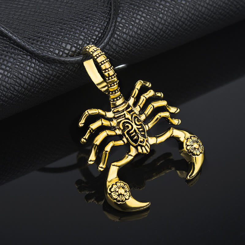 WorldNorse Crawling Scorpion Claws Necklace