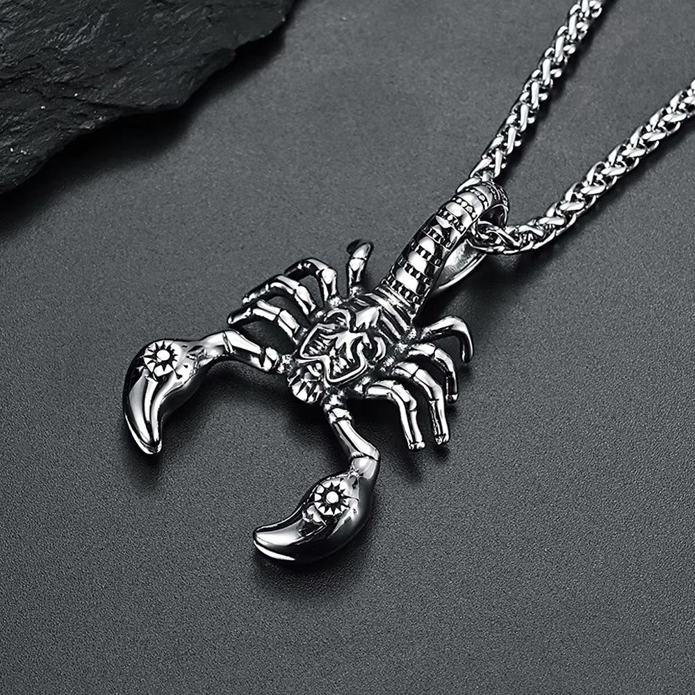 WorldNorse Crawling Scorpion Claws Necklace