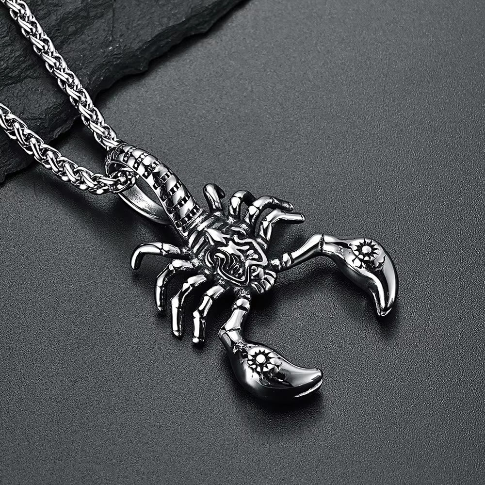 WorldNorse Crawling Scorpion Claws Necklace