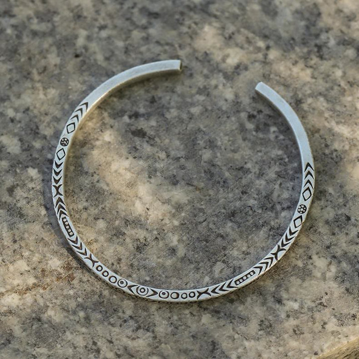 WorldNorse 925 Sterling Silver Simple Patterned Bracelet