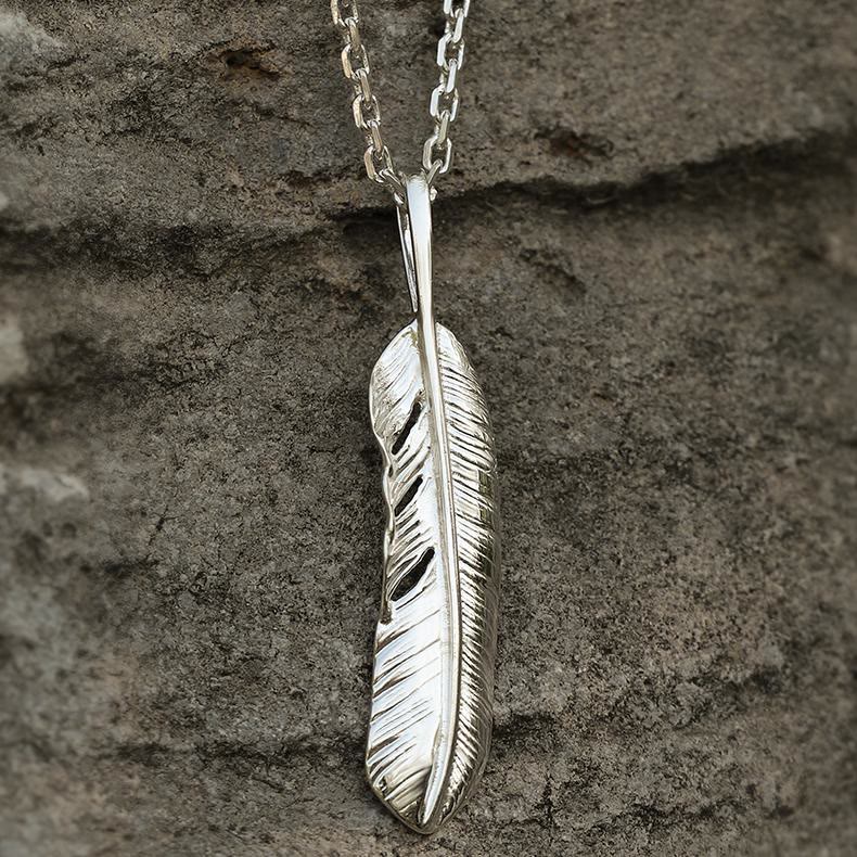 WorldNorse 925 Sterling Silver Feather Necklace