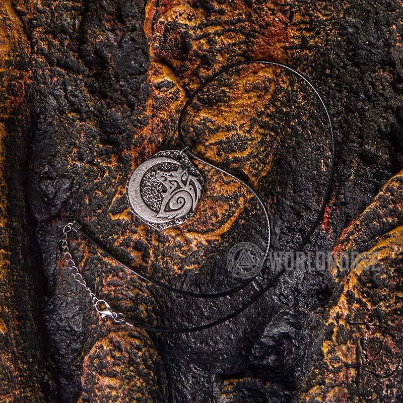 WorldNorse Wolf Roar Moon Necklace - image 3