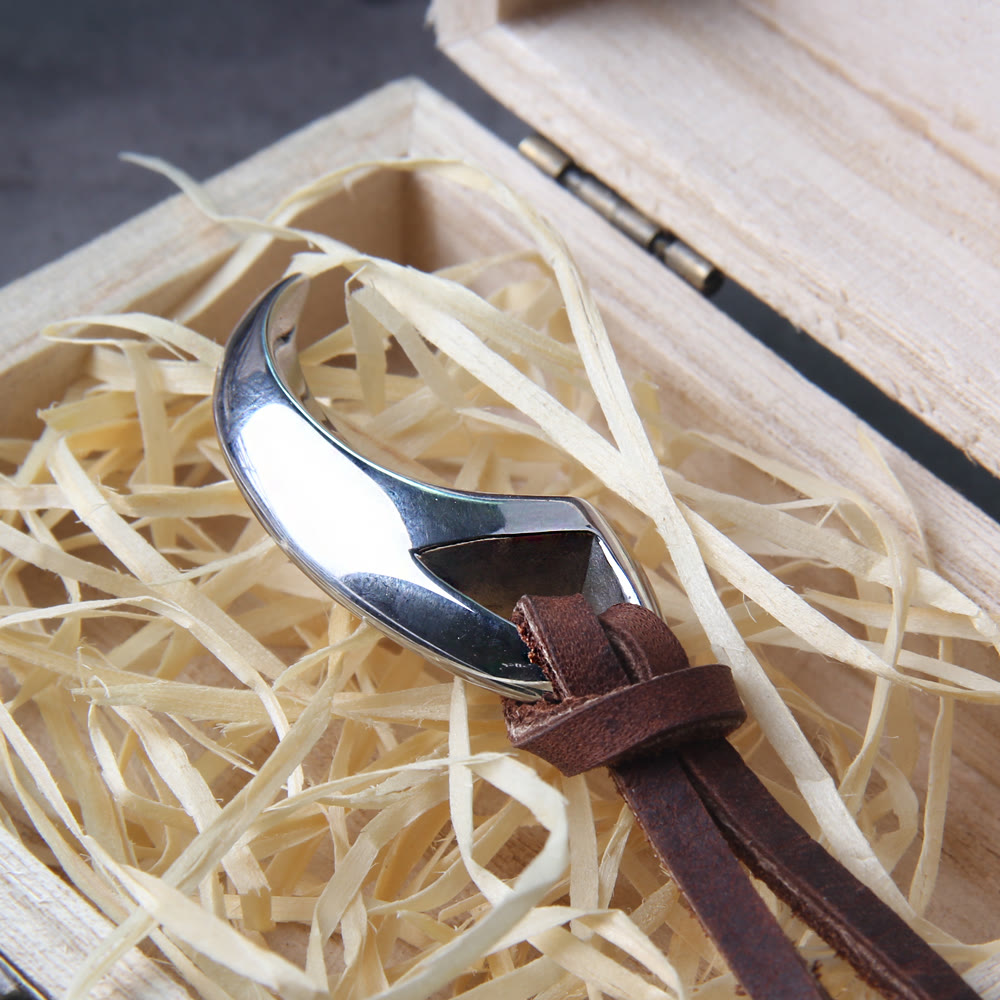 WorldNorse Wolf Tooth Spike Claw Necklace - image 5