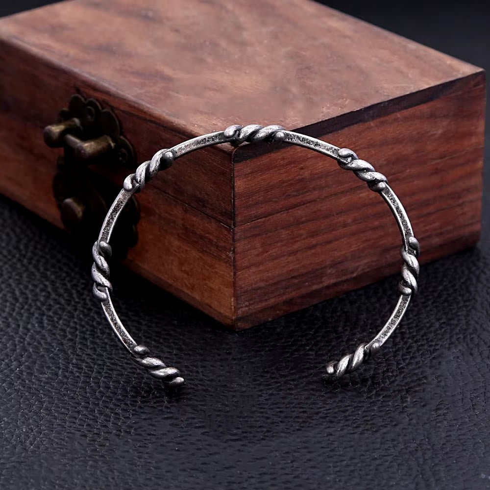 WorldNorse Viking Braided Thorns Bracelet