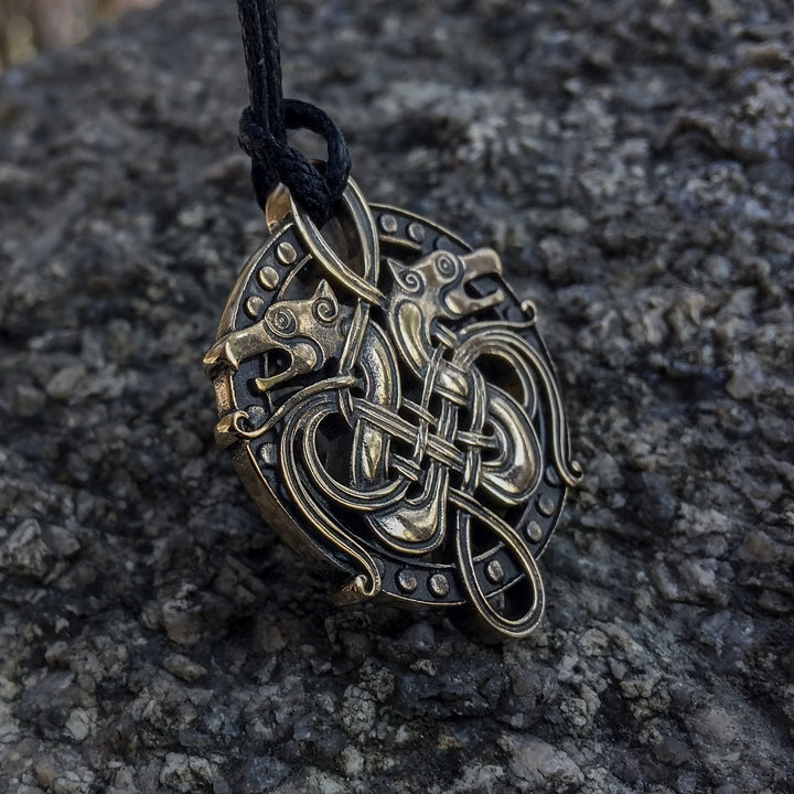 WorldNorse Double Wolf Head Pirate Necklace - image 1