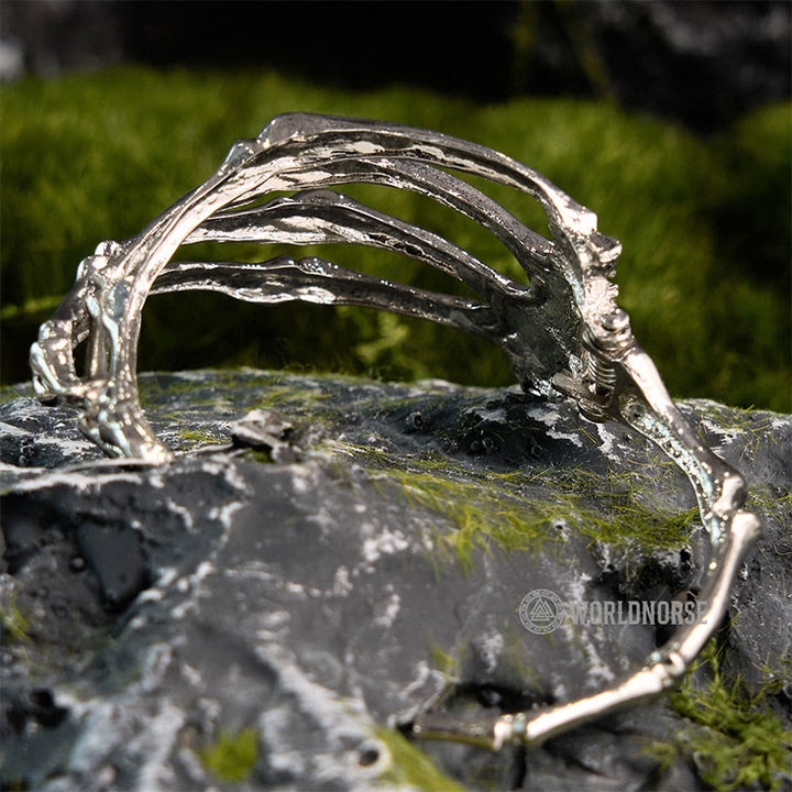 WorldNorse Skeleton Dead Ghost Claw Bracelet