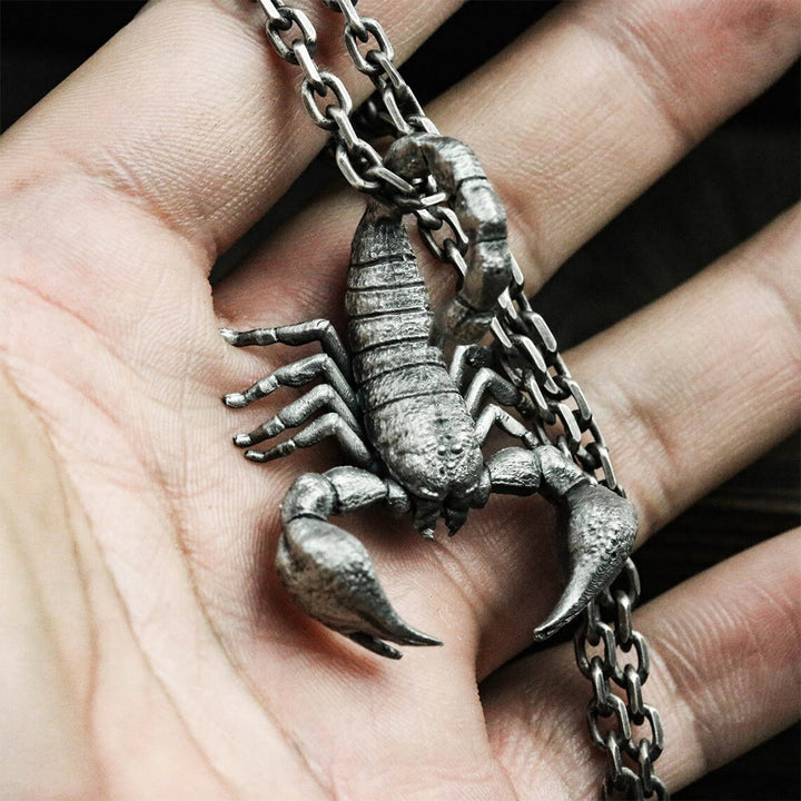 WorldNorse Tail Up Scorpion Necklace