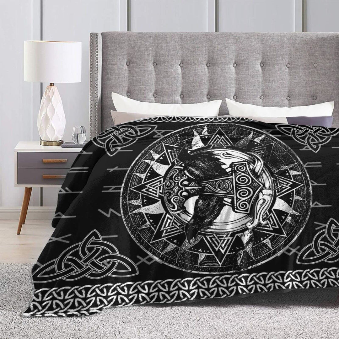 WorldNorse Celtic Knot Raven Blanket - image 7