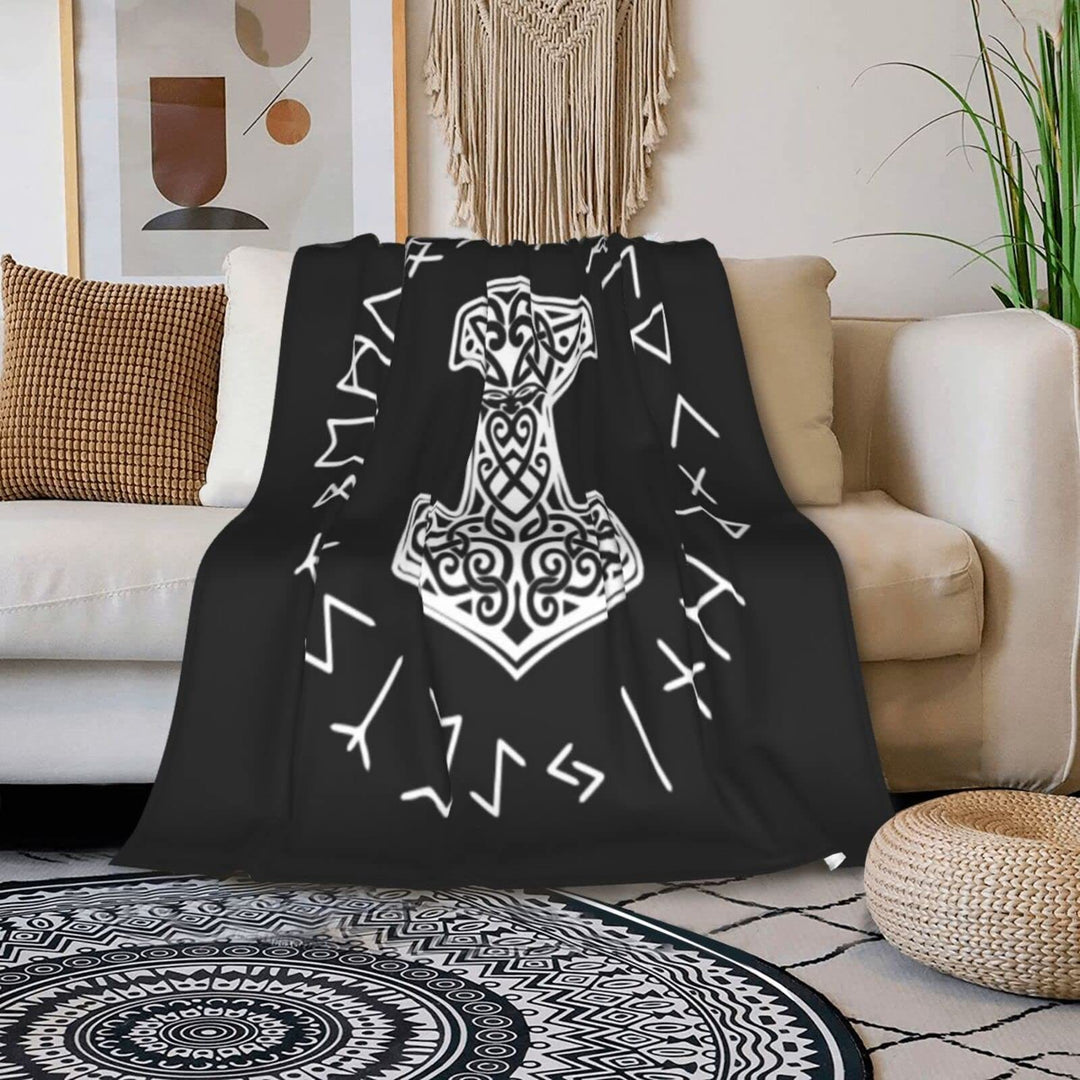 WorldNorse Celtic Knot Mjolnir Blanket