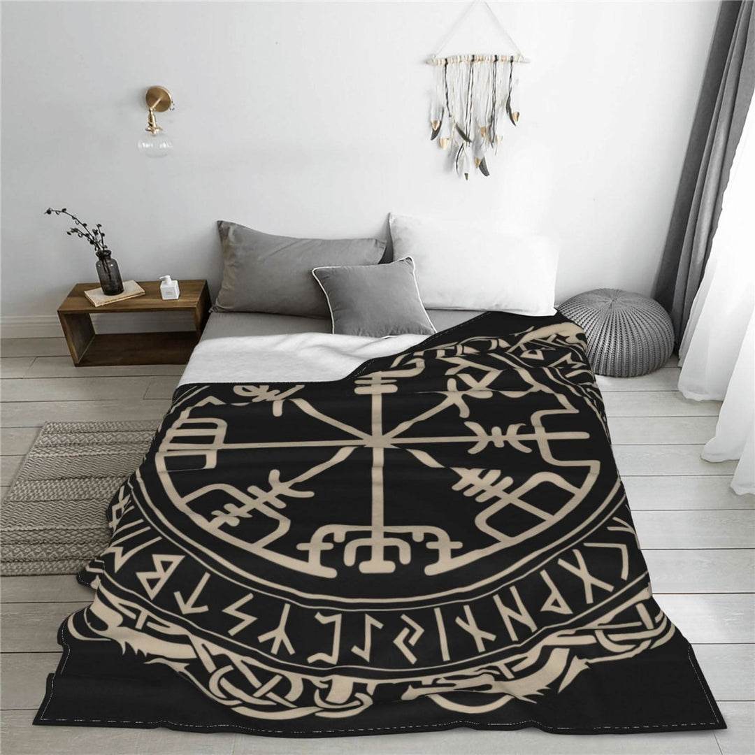 WorldNorse Viking Symbol Vegvisir Valknut Blanket