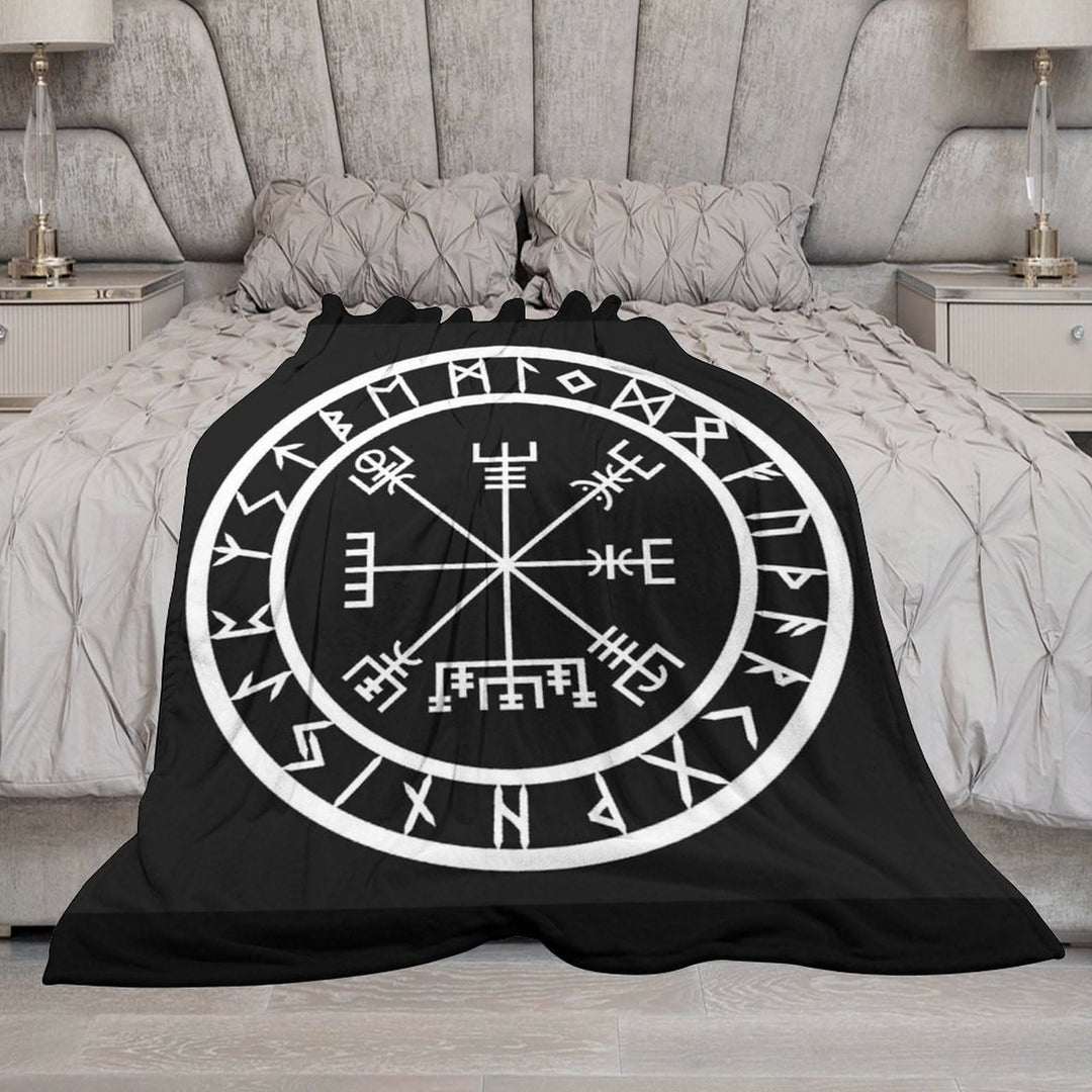 WorldNorse Vegvisir Rune Blanket