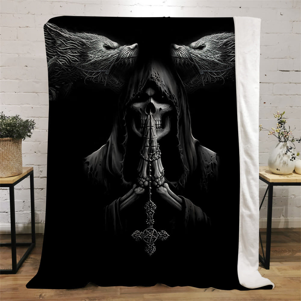 WorldNorse Celtic Knot Warrior Blanket - Skull - 264x228cm - image 0
