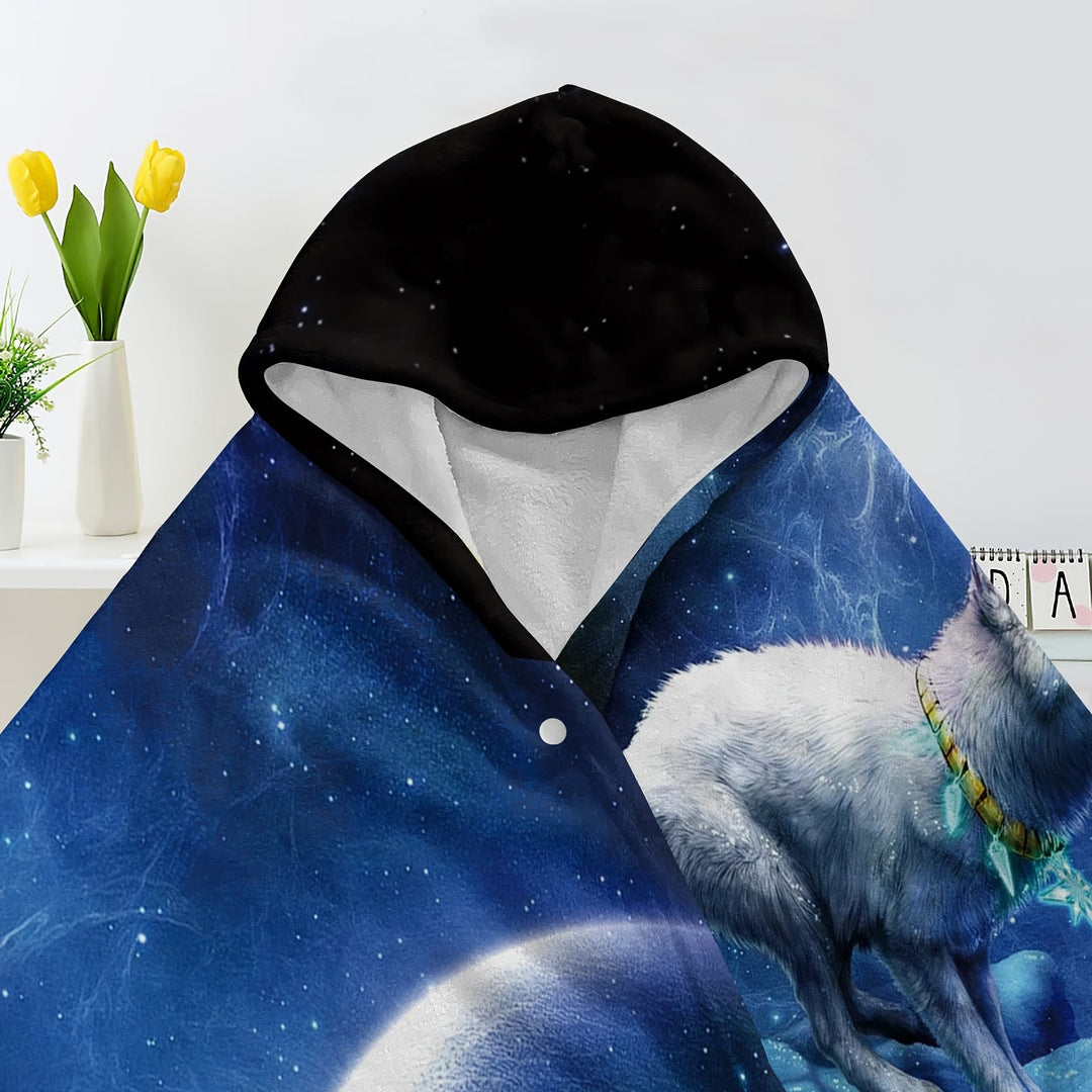 WorldNorse Aurora Wolves Hooded Blanket