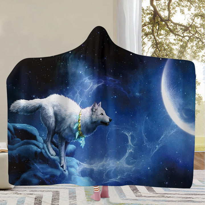 WorldNorse Aurora Wolves Hooded Blanket