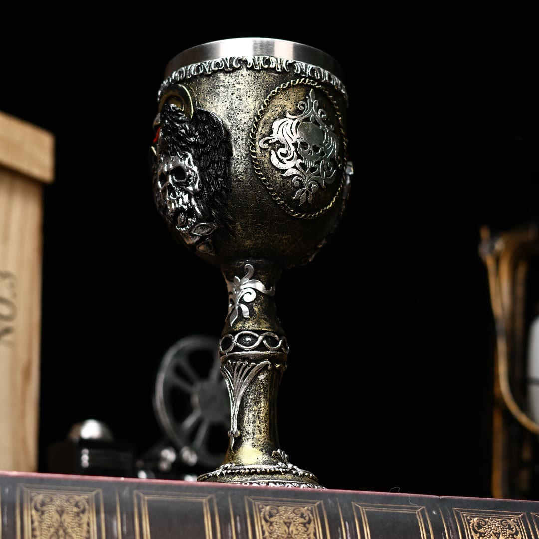 WorldNorse Gothic Skull Raven Goblet