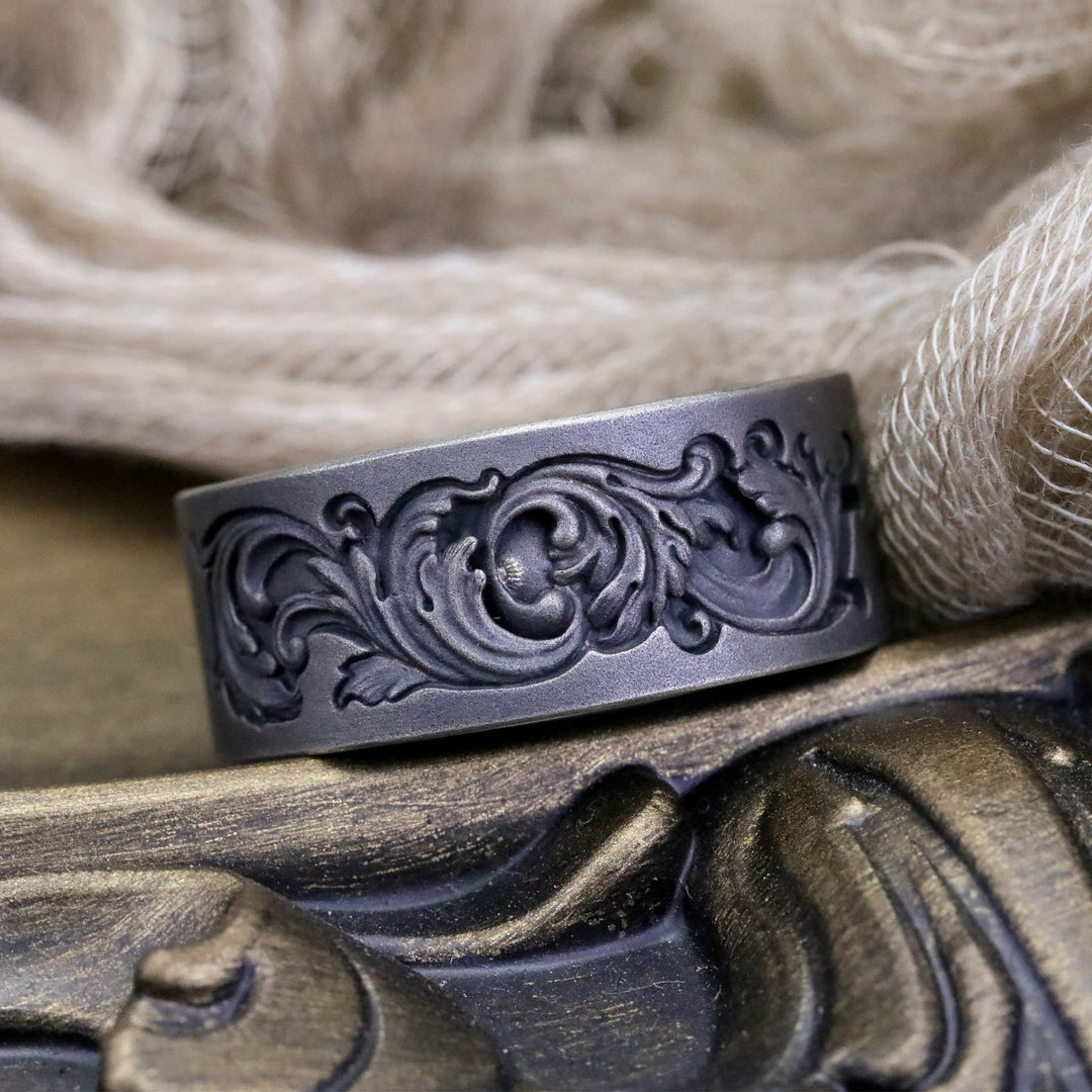 WorldNorse Dark Eye Engraved Ring